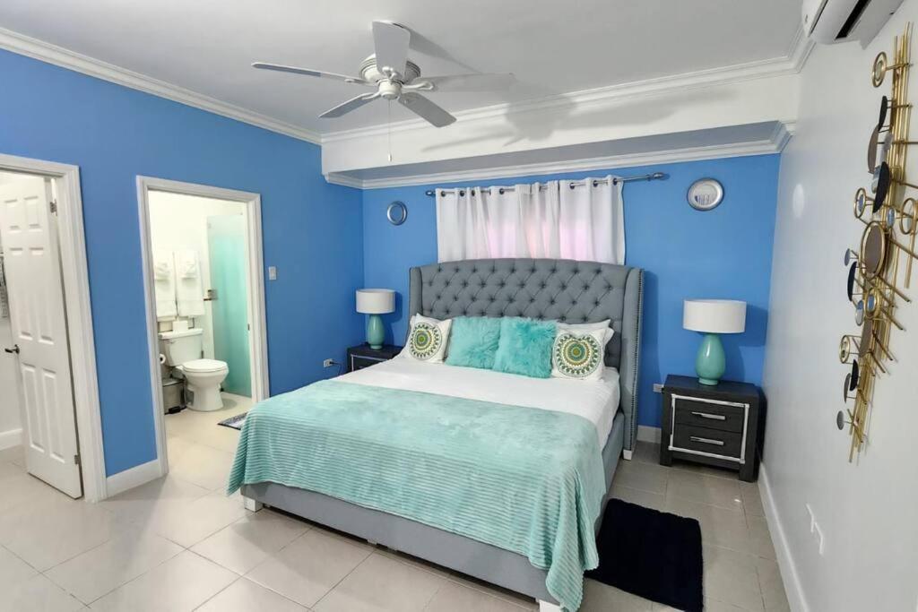 Snooze At Oceanpointe Villa Lucea Kültér fotó